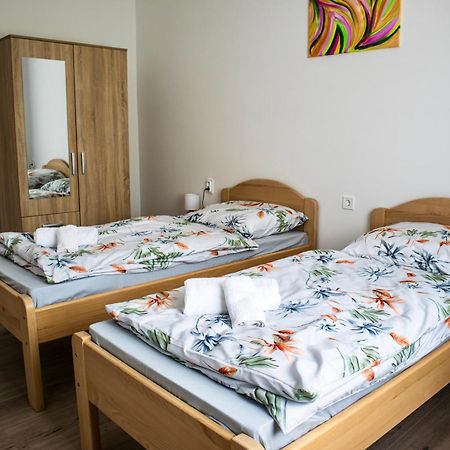 Izisz Apartman Matraterenye Zewnętrze zdjęcie