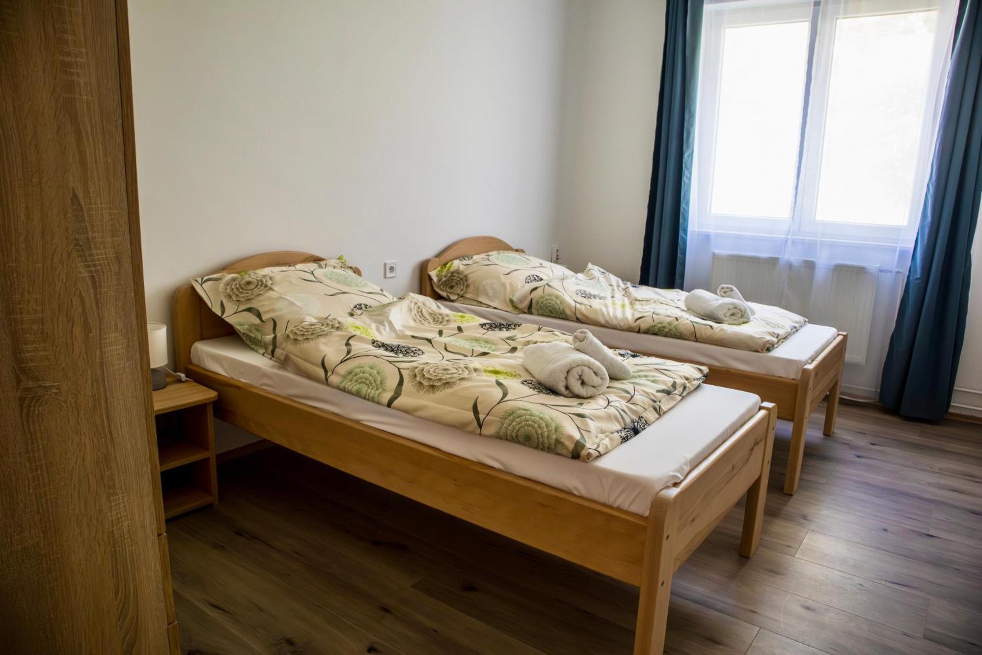 Izisz Apartman Matraterenye Zewnętrze zdjęcie